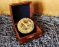 Preview: Kompass - Sonnenuhr Messing Durchmesser 8cm in Holzbox