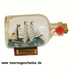 Flaschenschiff / Buddelschiff R. Rickmers, ca. 9 x 6 cm