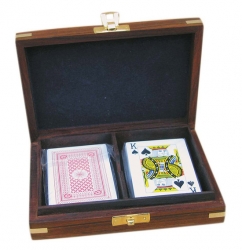 Spielkartenbox Holz inklusive Kartenspiel