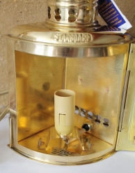 Positionslampe elektr. Backbord und/oder Steuerbord ca. 23 x 15 x 10 cm