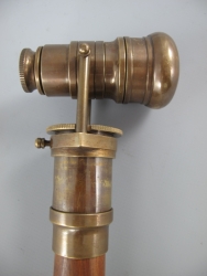 Spazierstock maritim mit Fernrohr als Griff