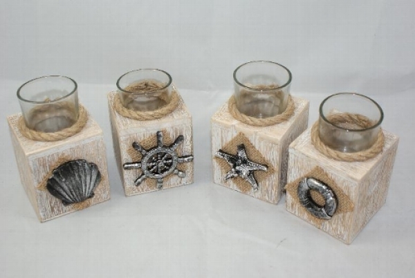 4 Teelichthalter je ca.11 x 7 x 8 cm