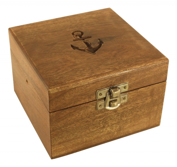 Kompass Ø: 6 cm in Holzbox ca. 11 x 11 x 7,5 cm