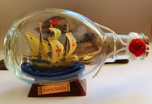 Buddelschiff / Flaschenschiff Santa Maria ca. 15 x 9 cm