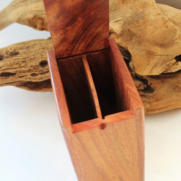 Holzbox für Spielkarten ca. 12 x 8 x 6 cm