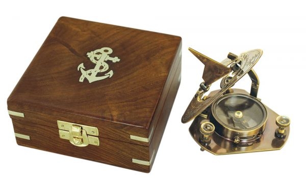 Sonnenuhr Kompass Ø: 8 cm antik mit Holzbox